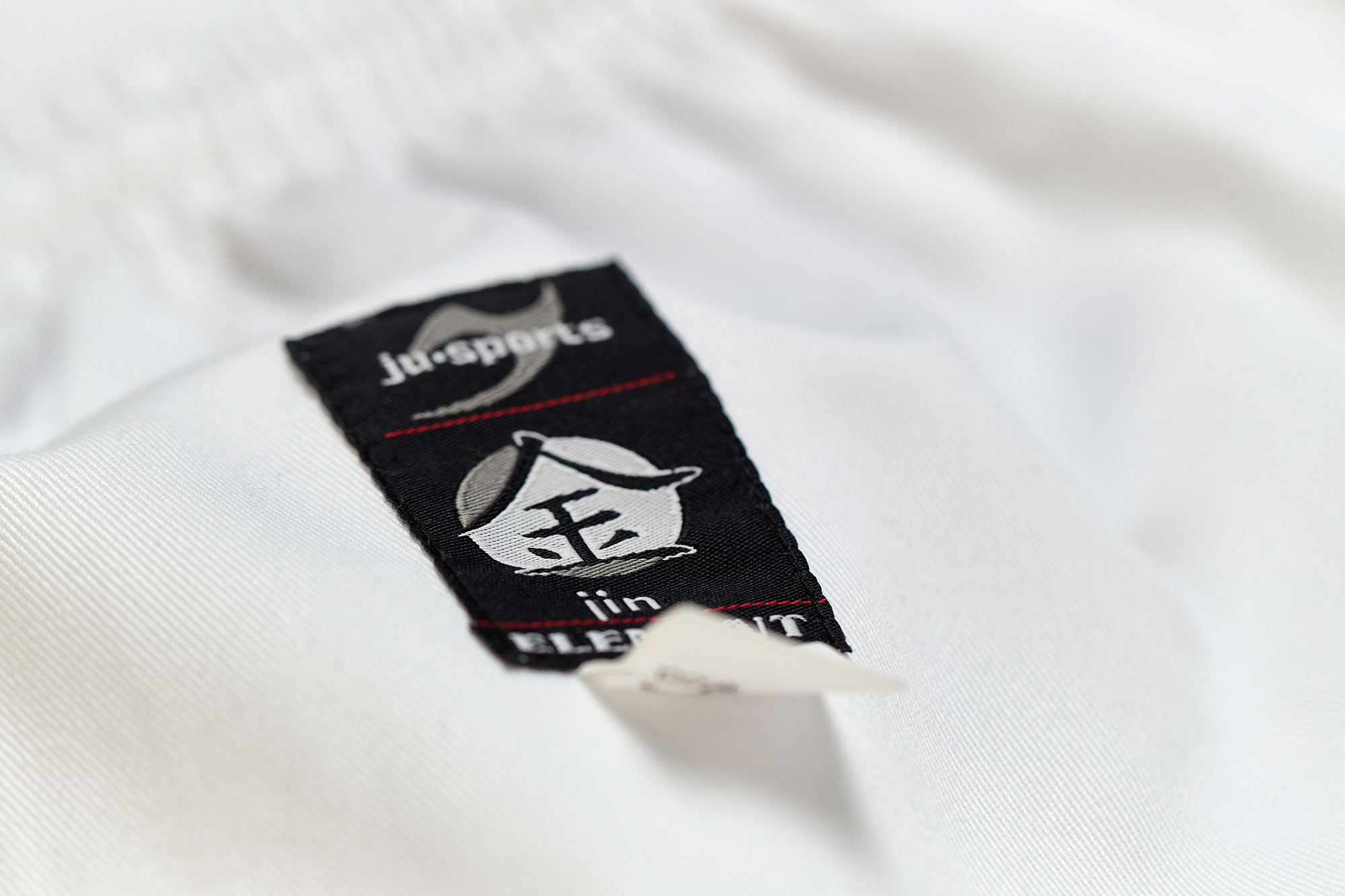 Element Hose weiß regular cut